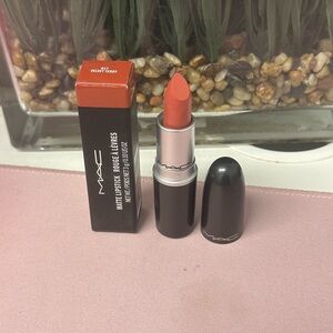 MAC VELVET TEDDY Matte Lipstick